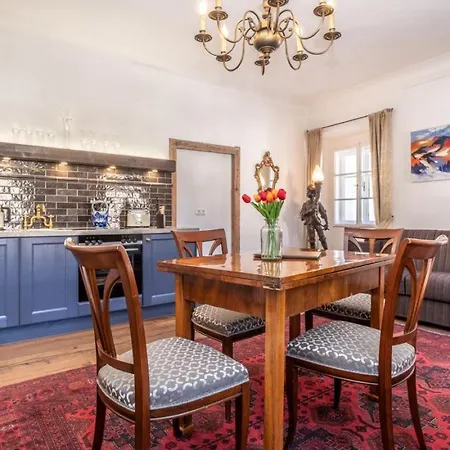 Apartment Stammhaus - Premium Residences